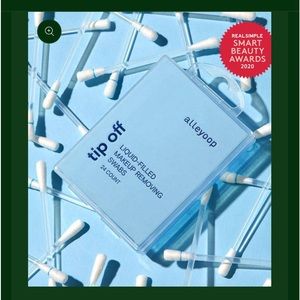 Alleyoop - Tip Off - Liquid-Filled Makeup
Removing Swabs